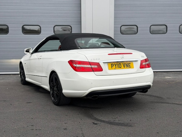 Used Mercedes-Benz E Class 2010 for sale - 76159609: Photo 7