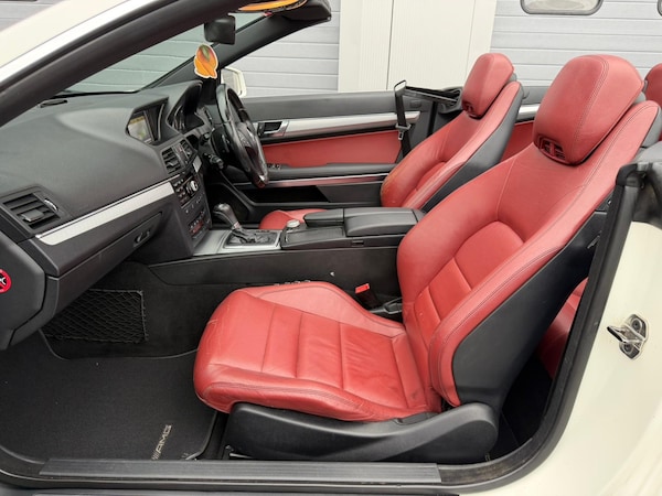 Used Mercedes-Benz E Class 2010 for sale - 76159609: Photo 9