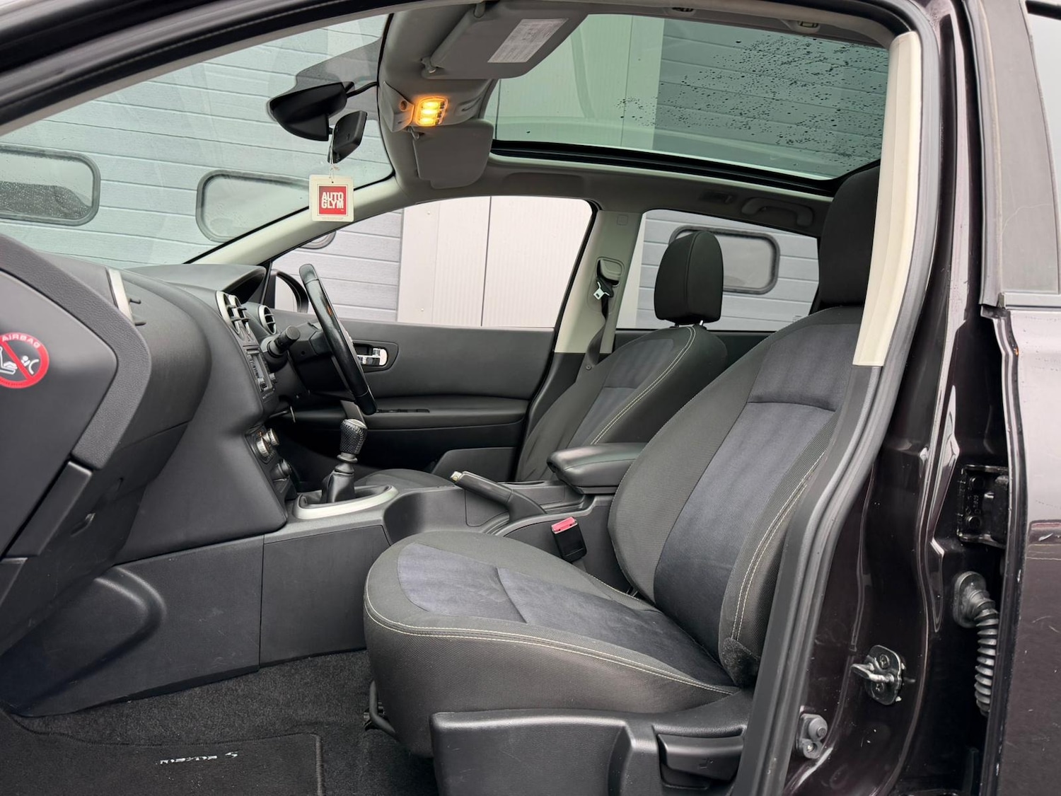 Used Nissan Qashqai 2011 for sale - 77448187: Photo 13