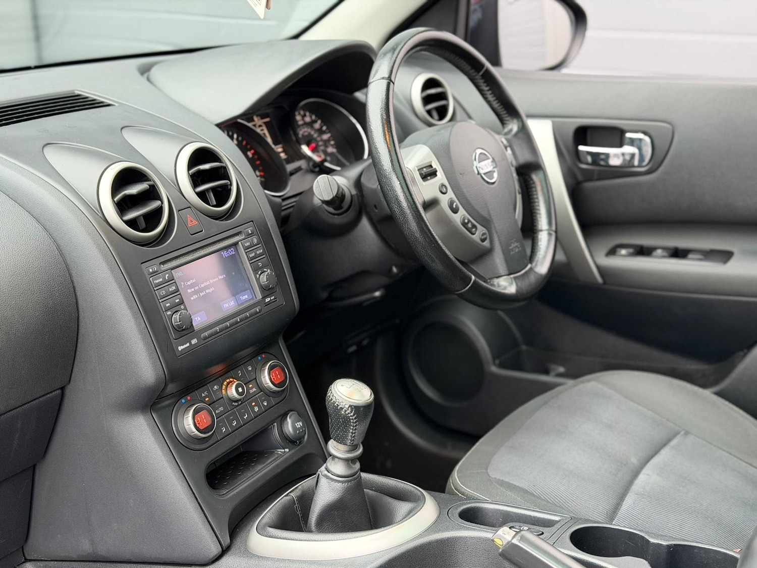 Used Nissan Qashqai 2011 for sale - 77448187: Photo 15