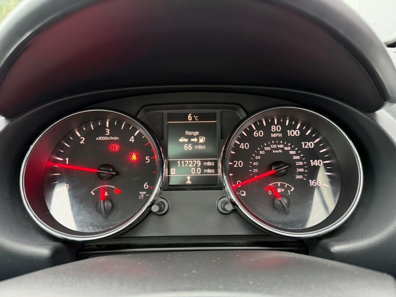 Used Nissan Qashqai 2011 for sale - 77448187: Photo 24