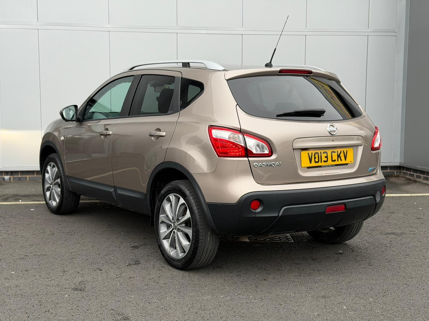 Used Nissan Qashqai 2013 for sale - 77778204: Photo 5
