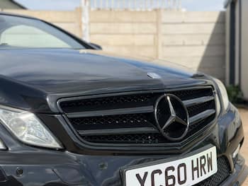 Used Mercedes-Benz E Class 2010 for sale - 79841000: Photo