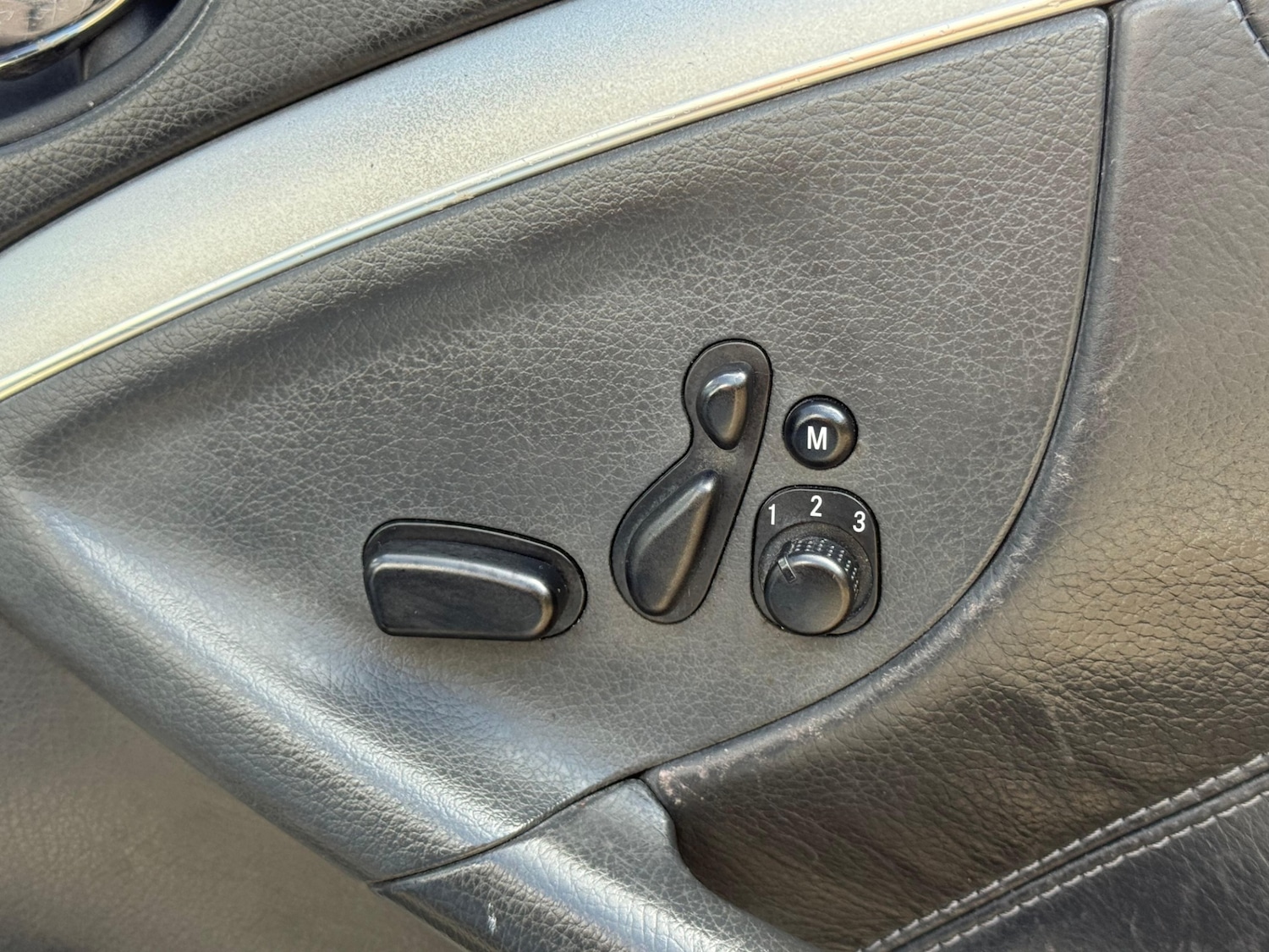 Used Mercedes-Benz CLK 2004 for sale - 75789319: Photo 18