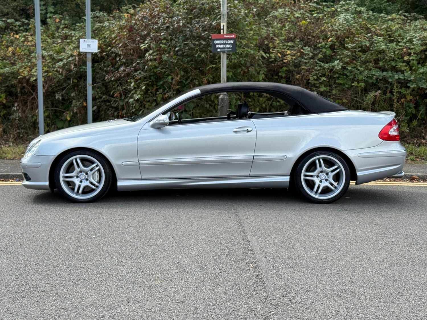 Used Mercedes-Benz CLK 2004 for sale - 75789319: Photo 5
