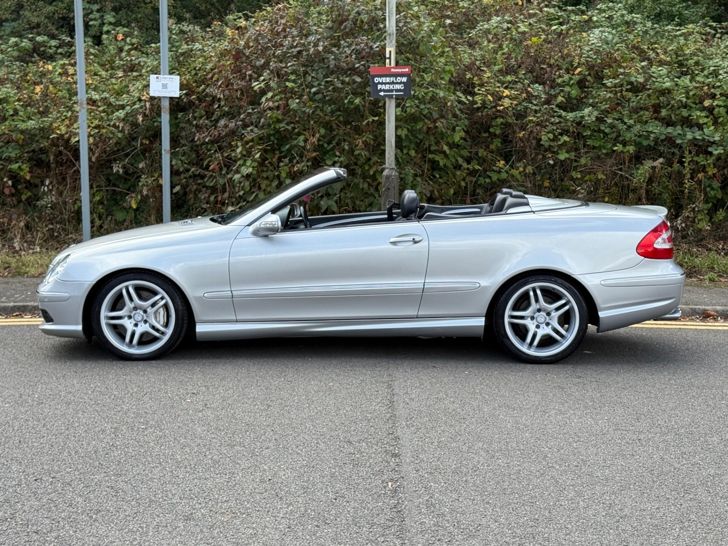 Used Mercedes-Benz CLK 2004 for sale - 75789319: Photo 6