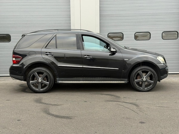 Used Mercedes-Benz M Class 2008 for sale - 76288143: Photo 3