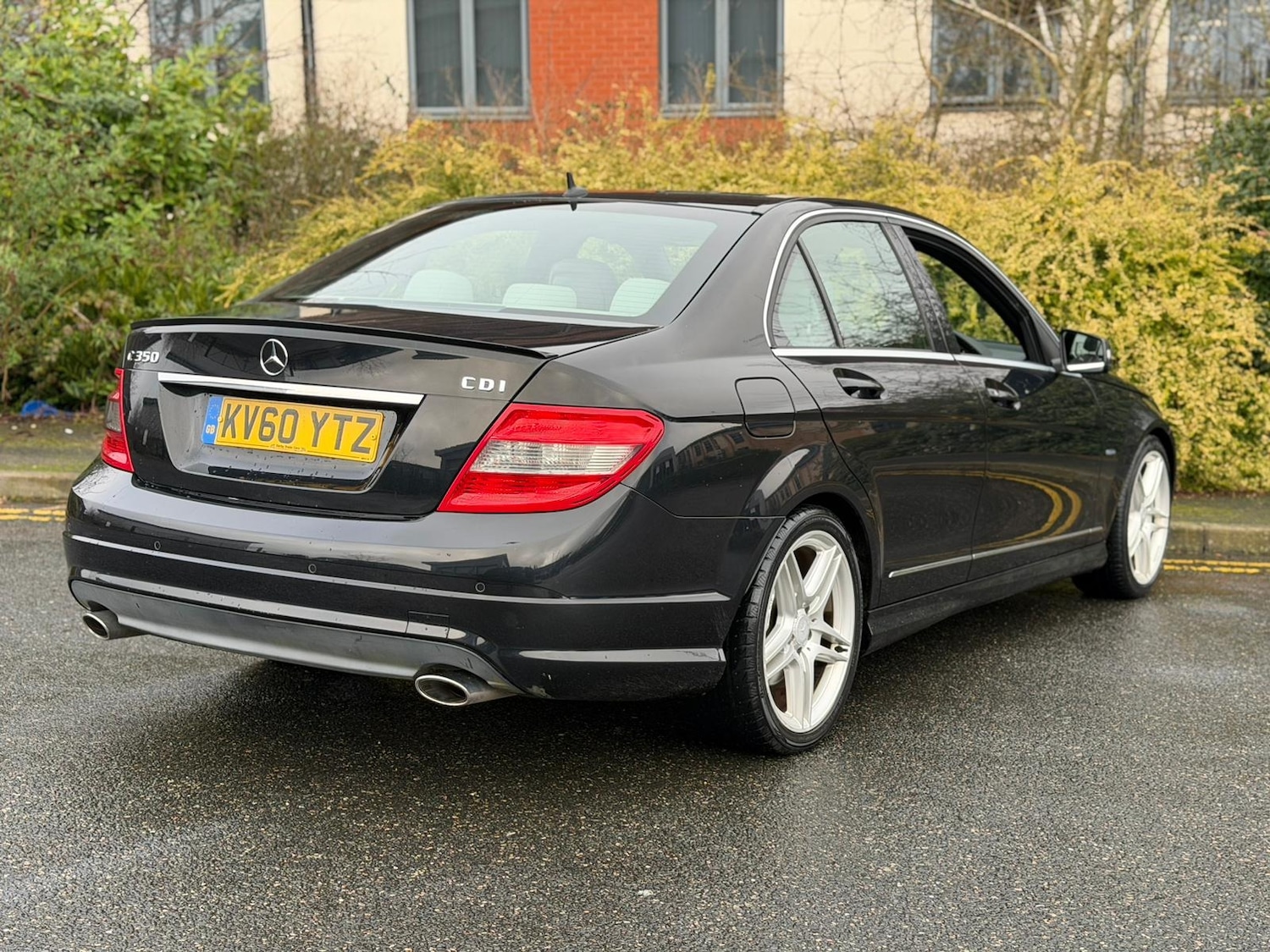 Used Mercedes-Benz C Class 2010 for sale - 77689535: Photo 7
