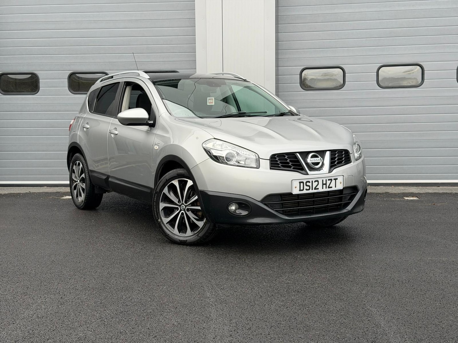 Used Nissan Qashqai 2012 for sale - 76565638: Photo 2