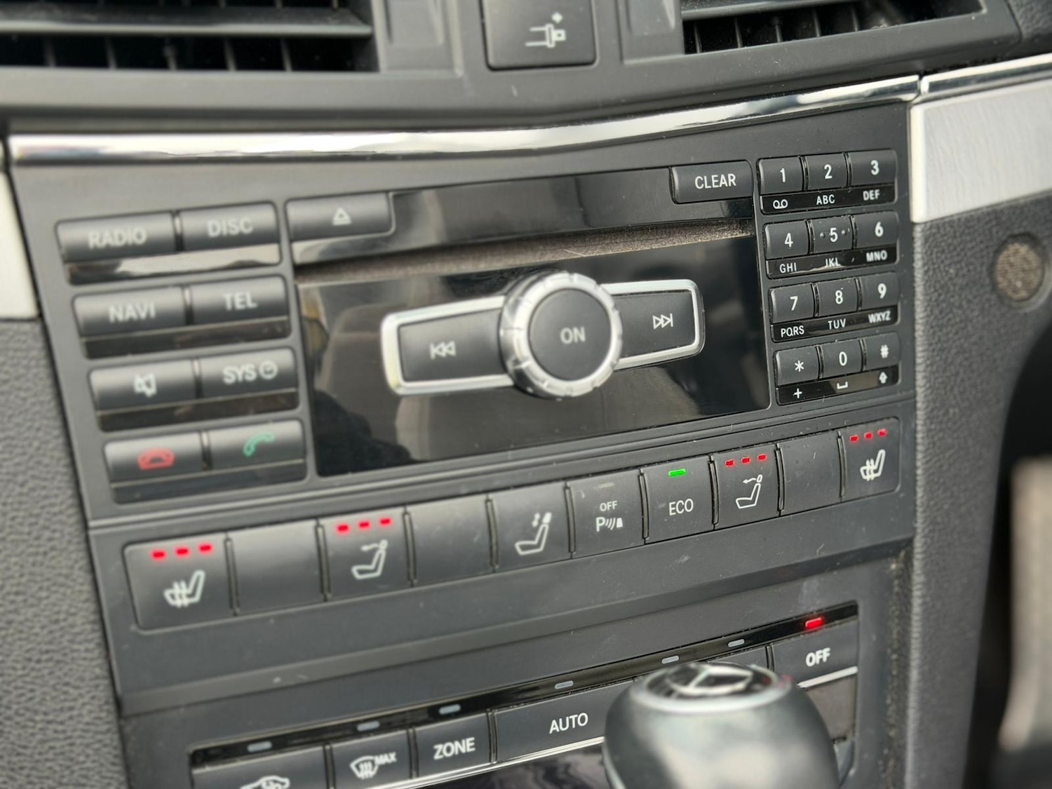 Used Mercedes-Benz E-Class 2012 for sale - 76143910: Photo 17