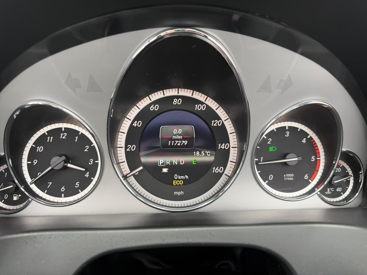 Used Mercedes-Benz E-Class 2012 for sale - 76143910: Photo 22