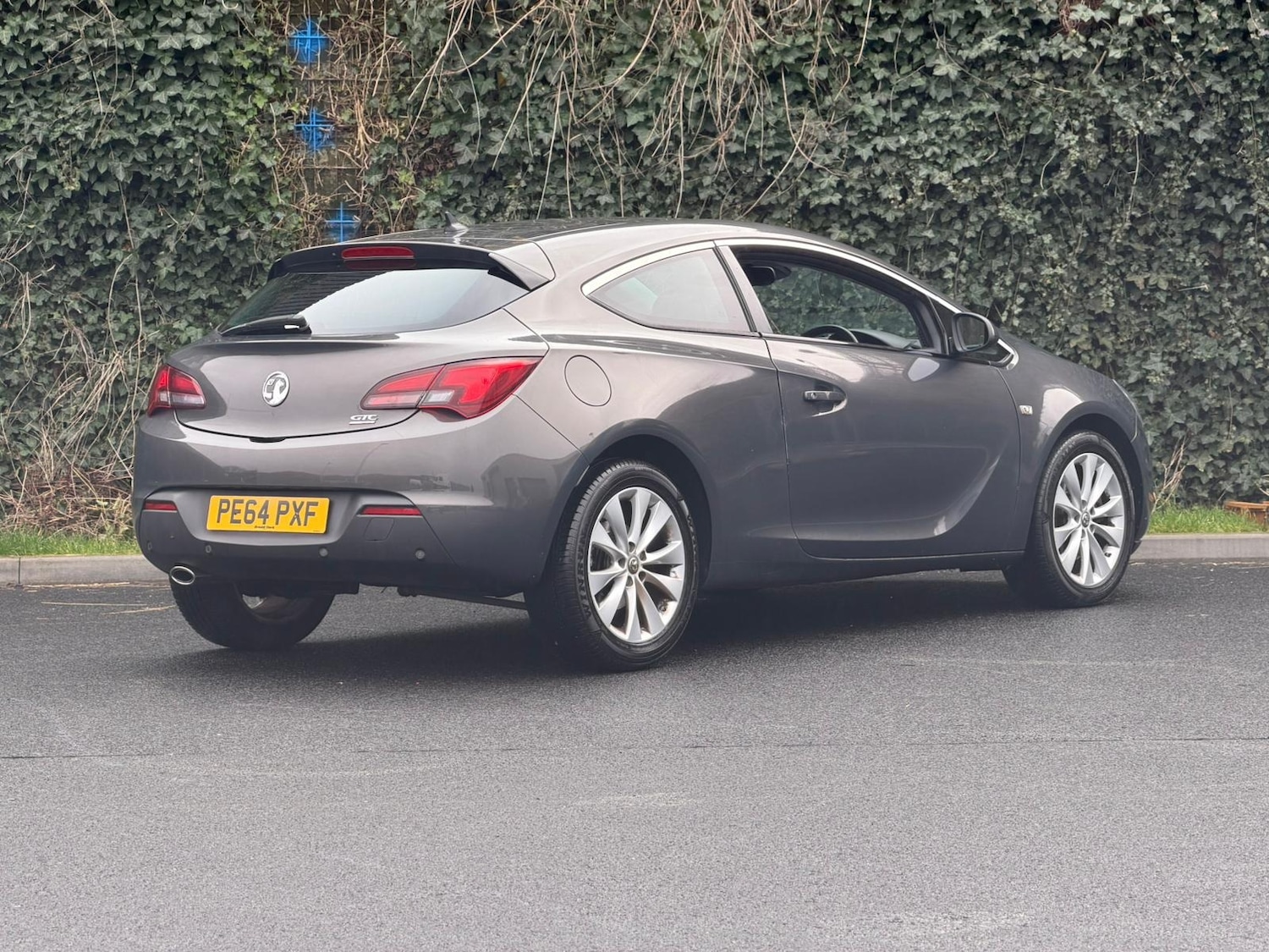 Used Vauxhall Astra GTC 2014 for sale - 77528368: Photo 8