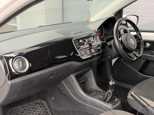 Used Volkswagen up! 2012 for sale - 76233854: Photo 10