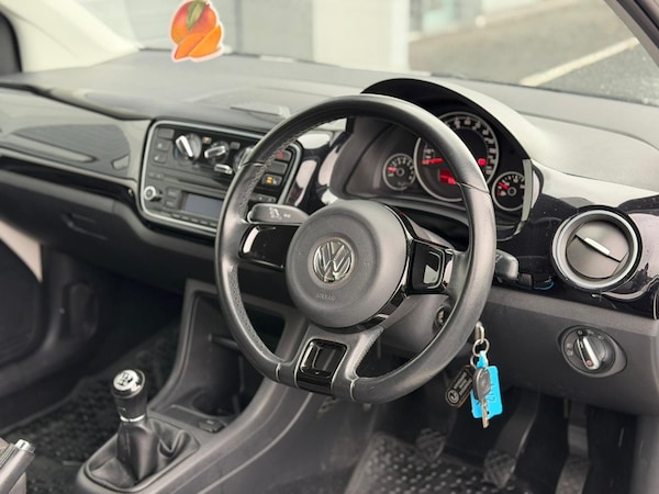 Used Volkswagen up! 2012 for sale - 76233854: Photo 9