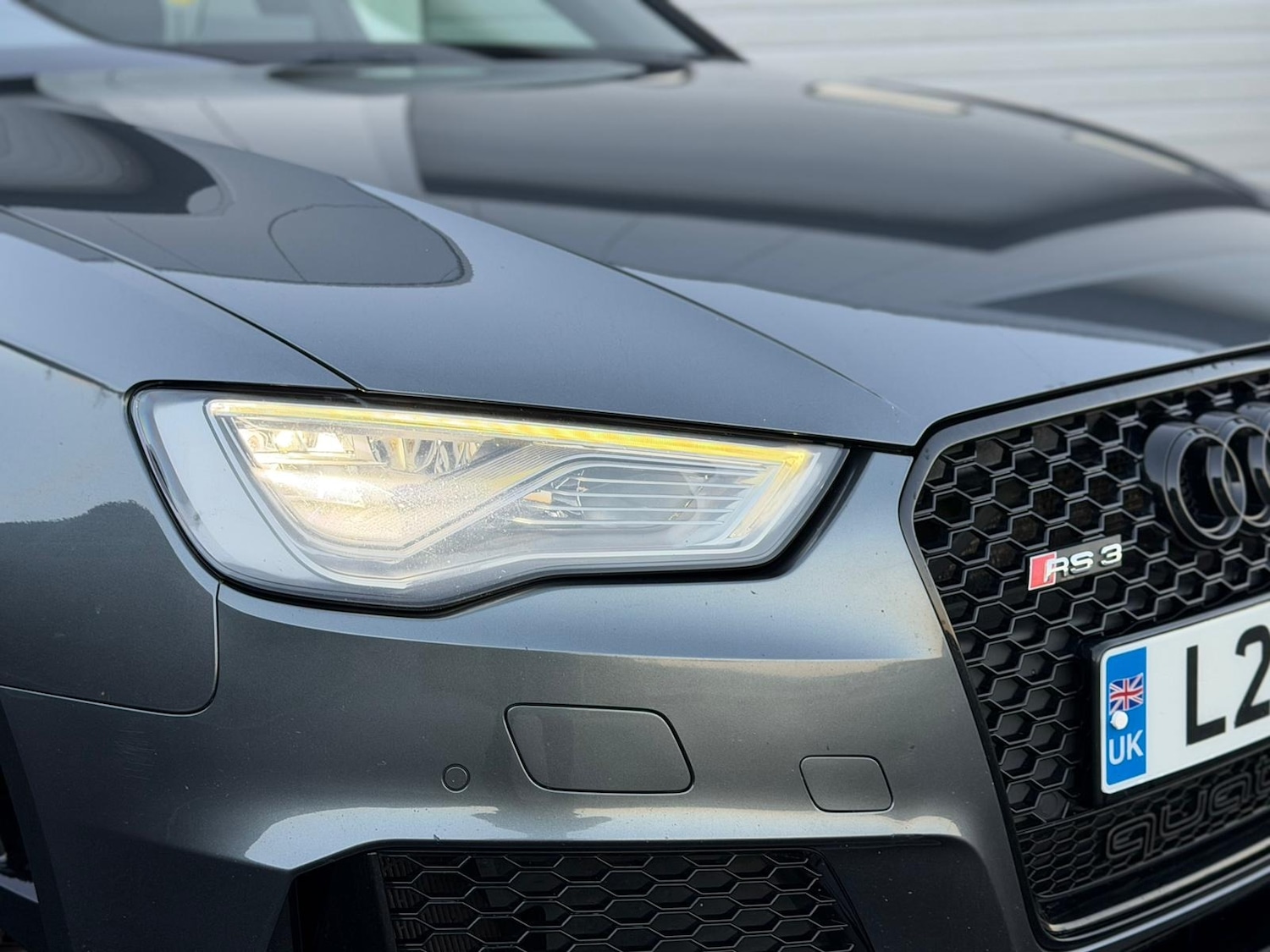 Used Audi RS3 2015 for sale - 77022947: Photo 2