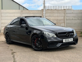 Used Mercedes-Benz E Class 2015 for sale - 78270351: Photo
