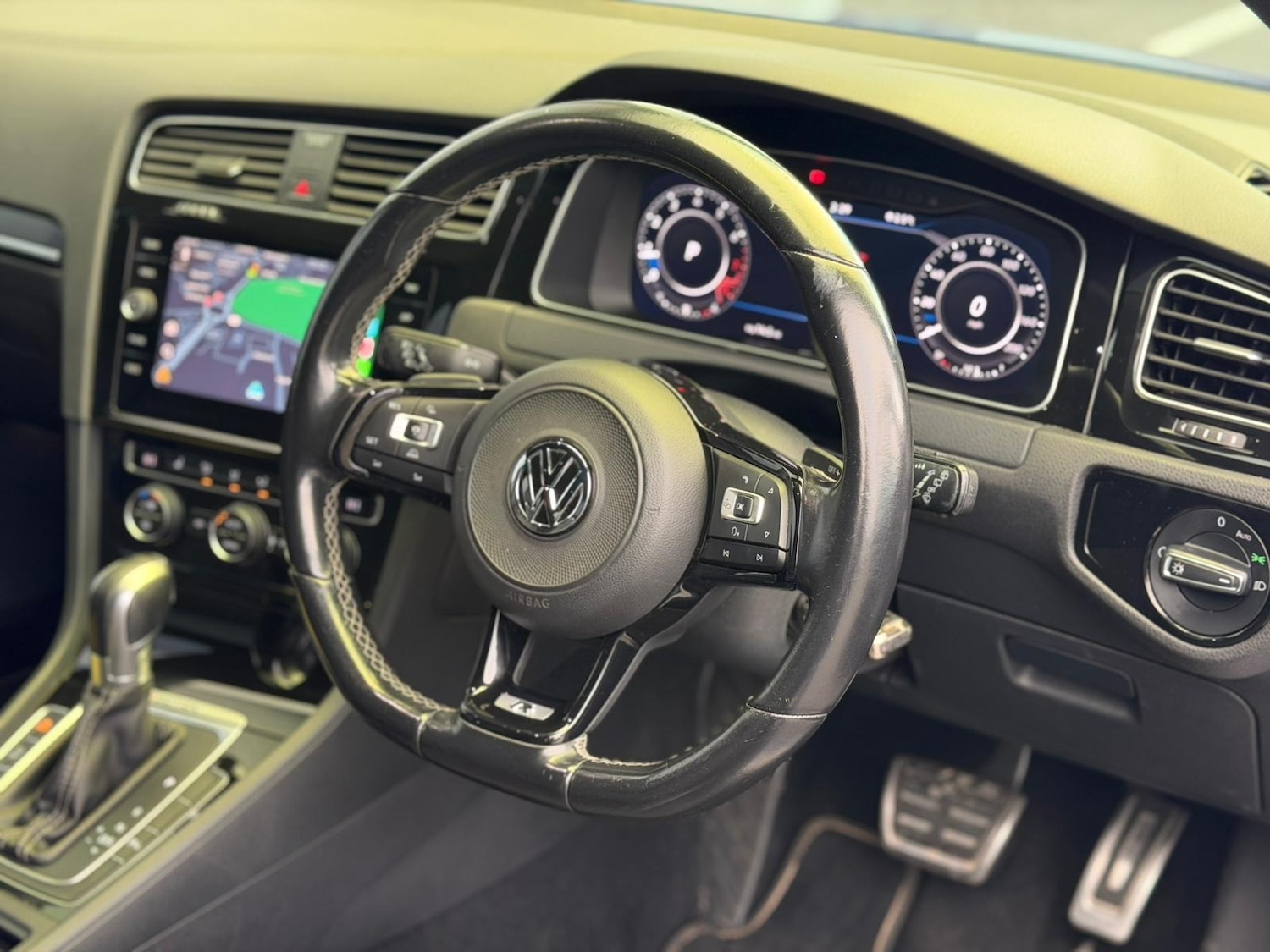 Used Volkswagen Golf 2018 for sale - 76719052: Photo 17