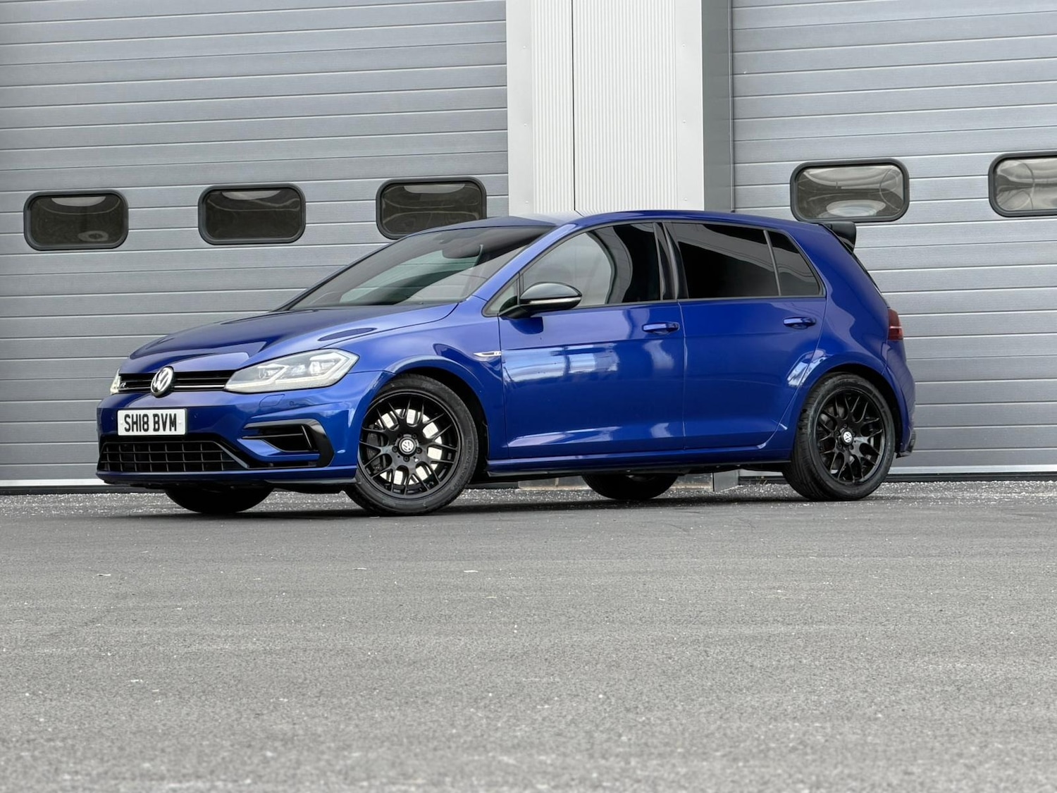 Used Volkswagen Golf 2018 for sale - 76719052: Photo 2