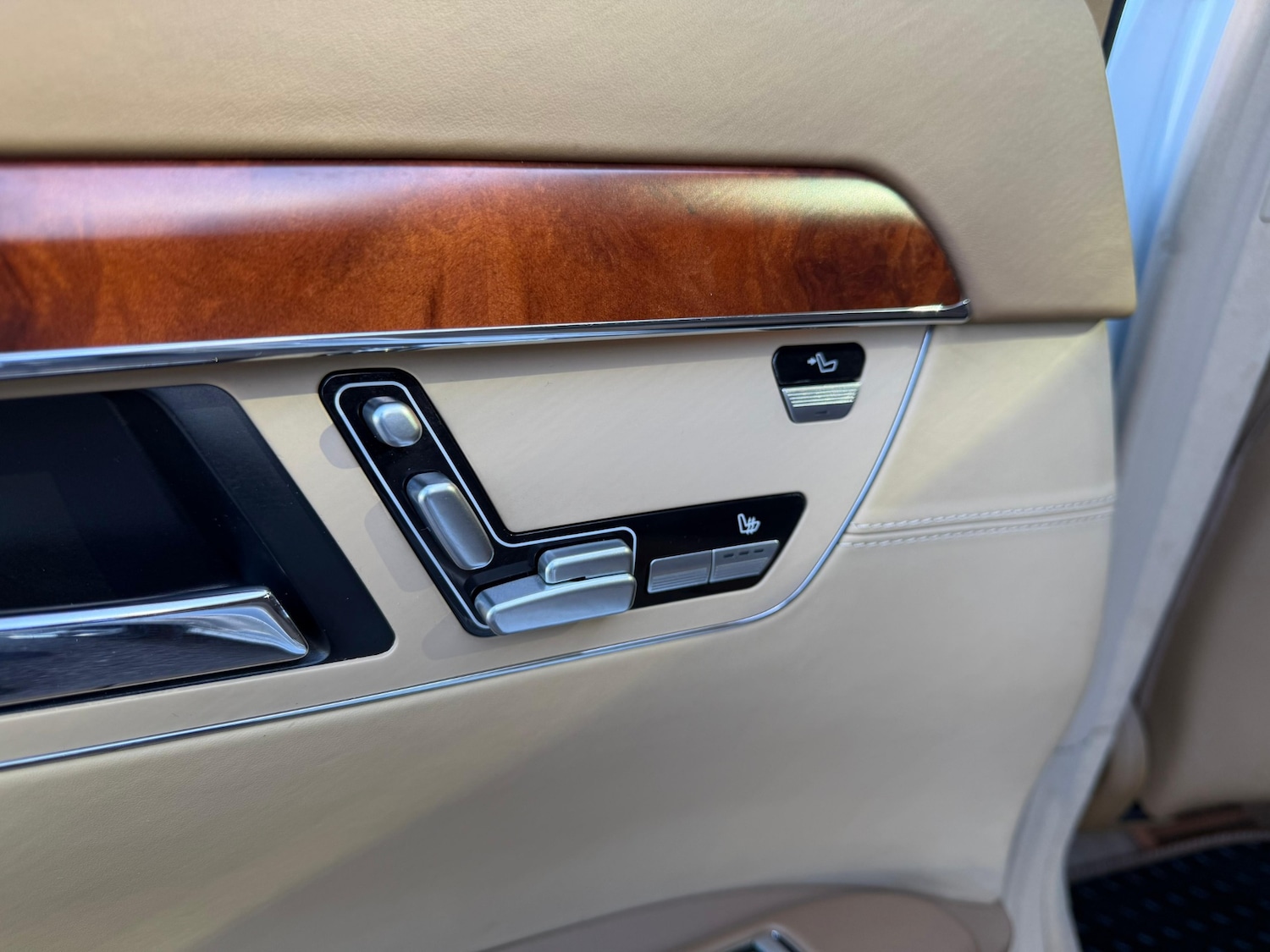 Used Mercedes-Benz S-Class 2007 for sale - 76063831: Photo 14