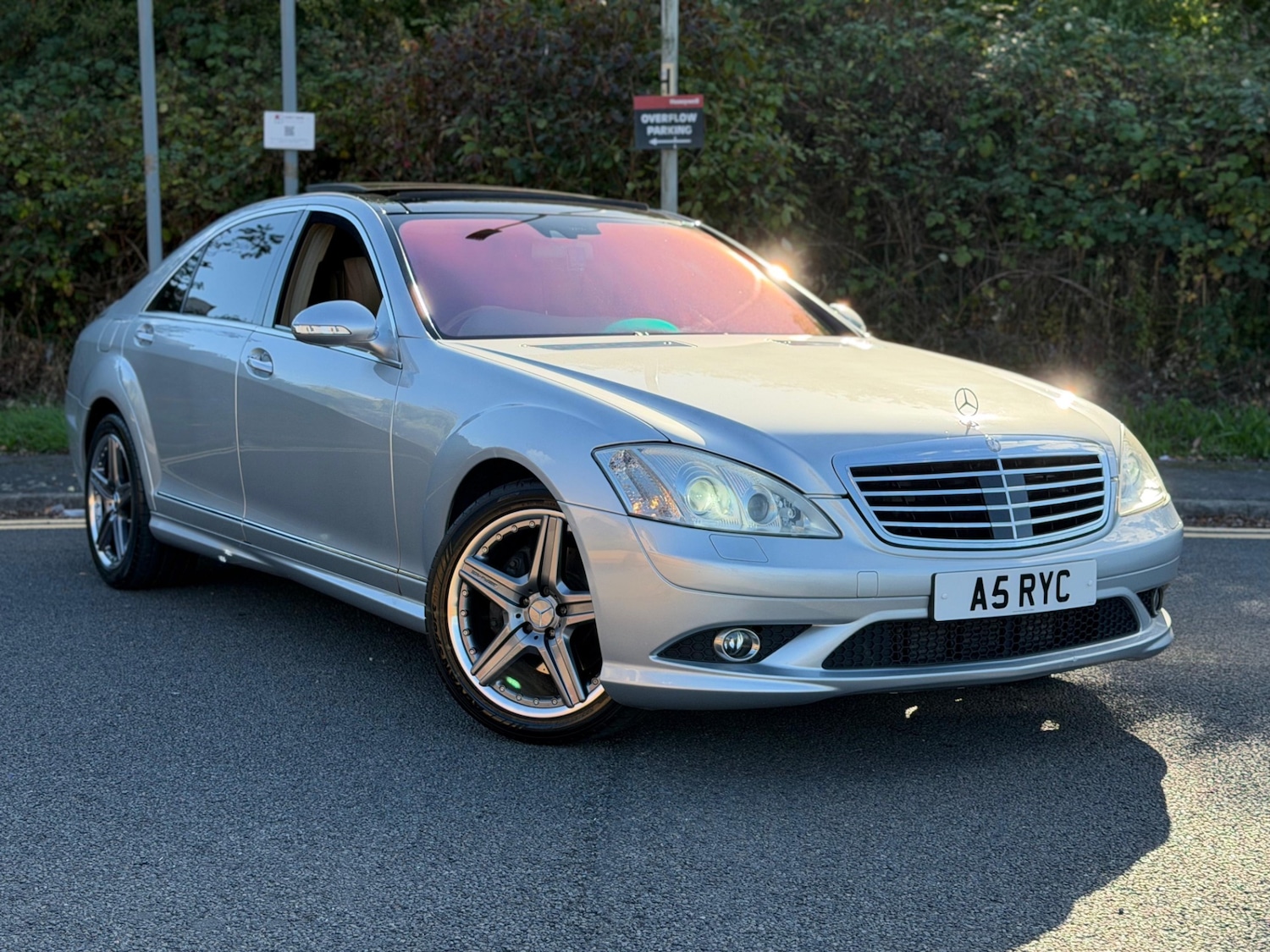 Used Mercedes-Benz S-Class 2007 for sale - 76063831: Photo 2