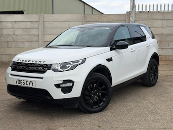Used Land Rover Discovery Sport 2016 for sale - 78524181: Photo