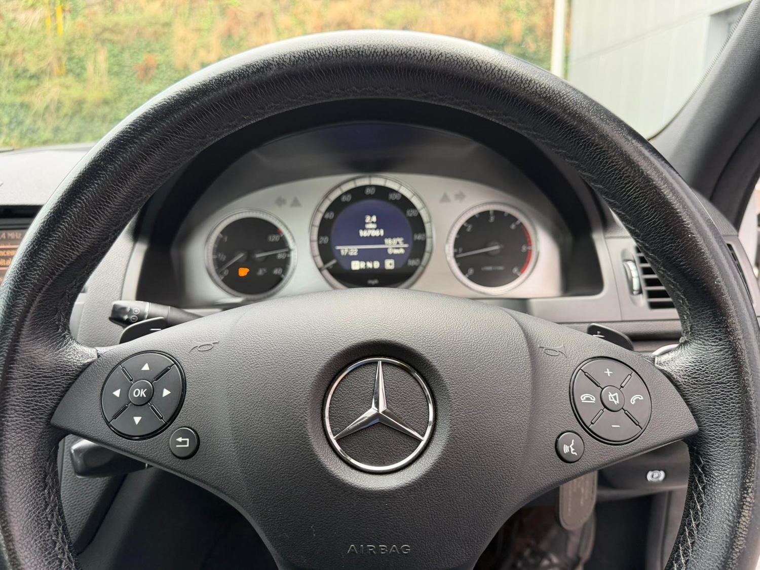 Used Mercedes-Benz C-Class 2007 for sale - 76143912: Photo 11