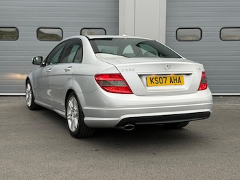 Used Mercedes-Benz C-Class 2007 for sale - 76143912: Photo 4