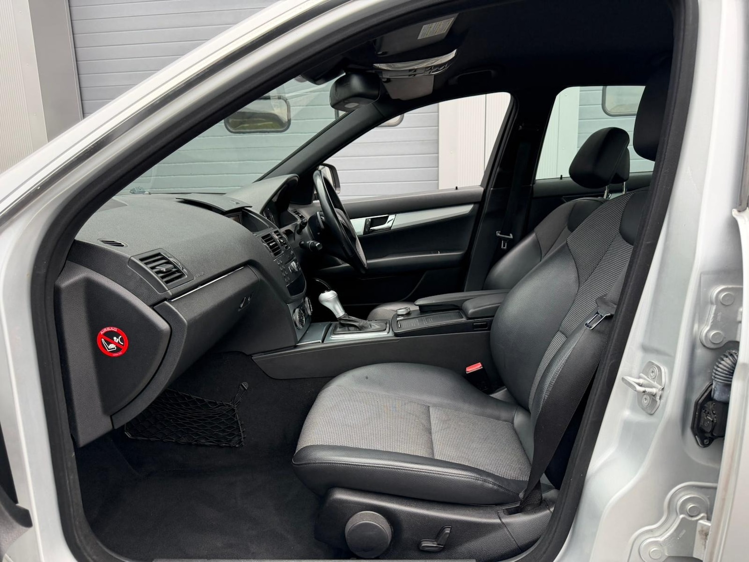 Used Mercedes-Benz C-Class 2007 for sale - 76143912: Photo 6