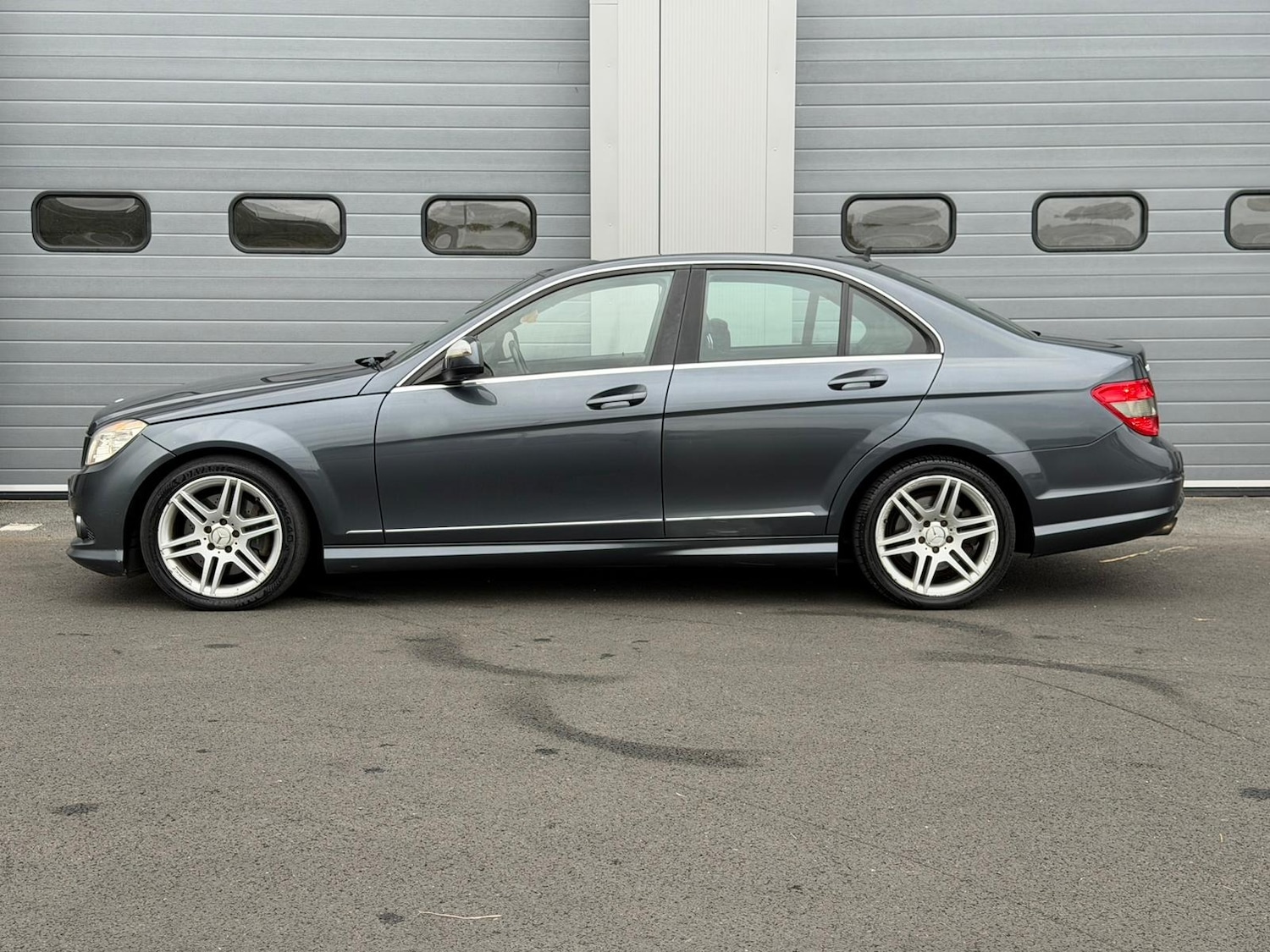 Used Mercedes-Benz C Class 2008 for sale - 76287928: Photo 4
