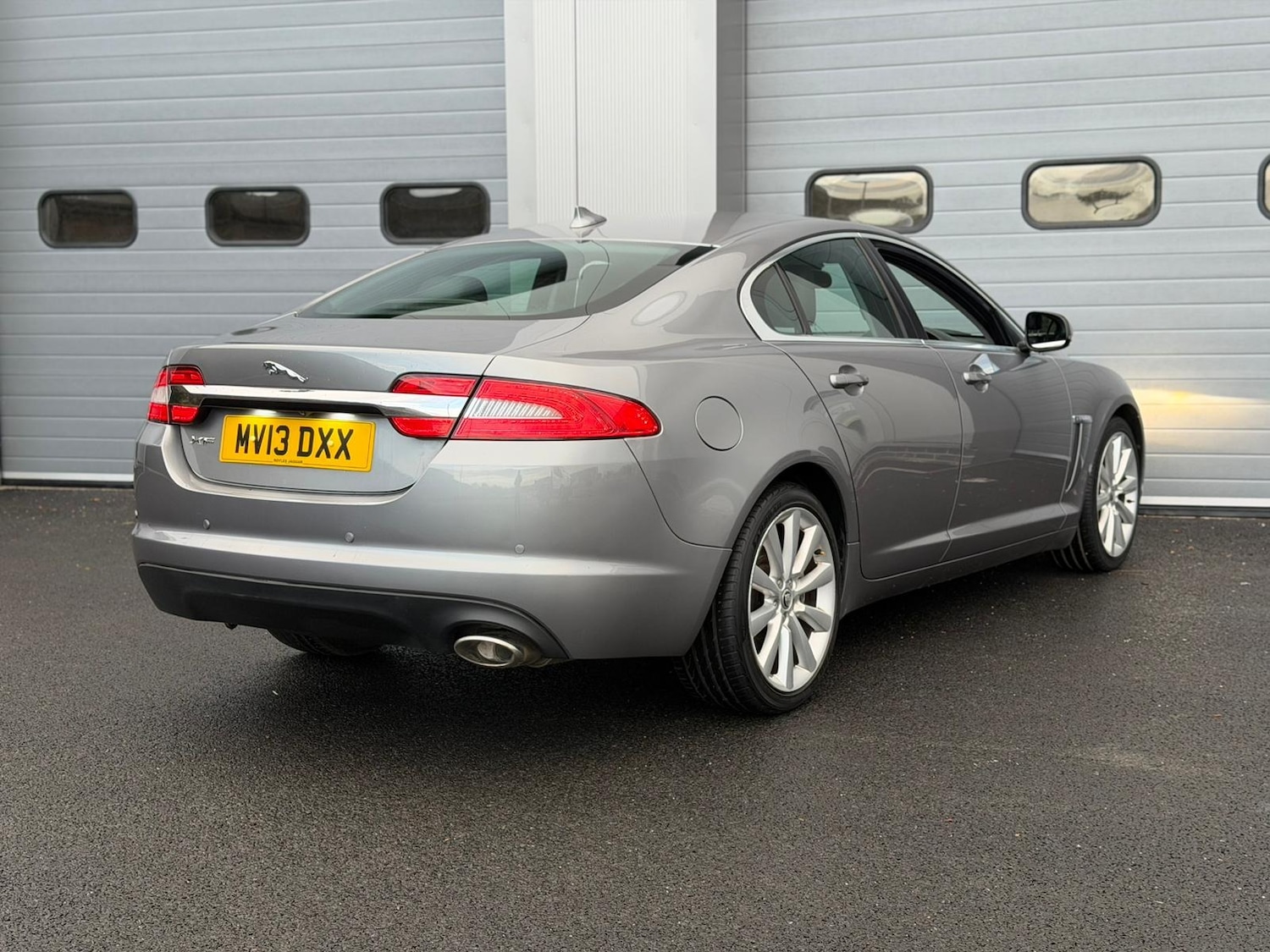 Used Jaguar XF 2013 for sale - 76807218: Photo 5
