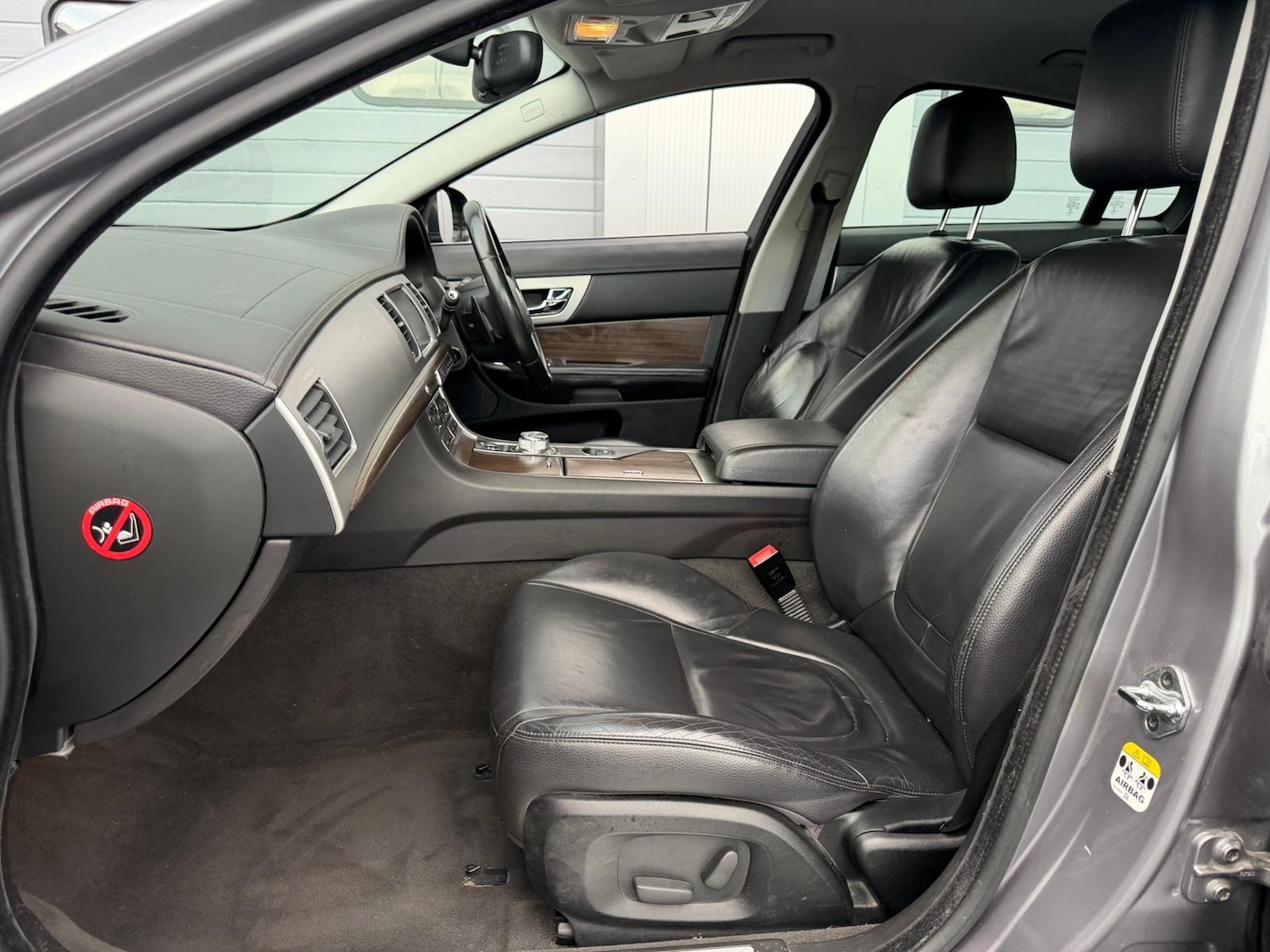 Used Jaguar XF 2013 for sale - 76807218: Photo 7