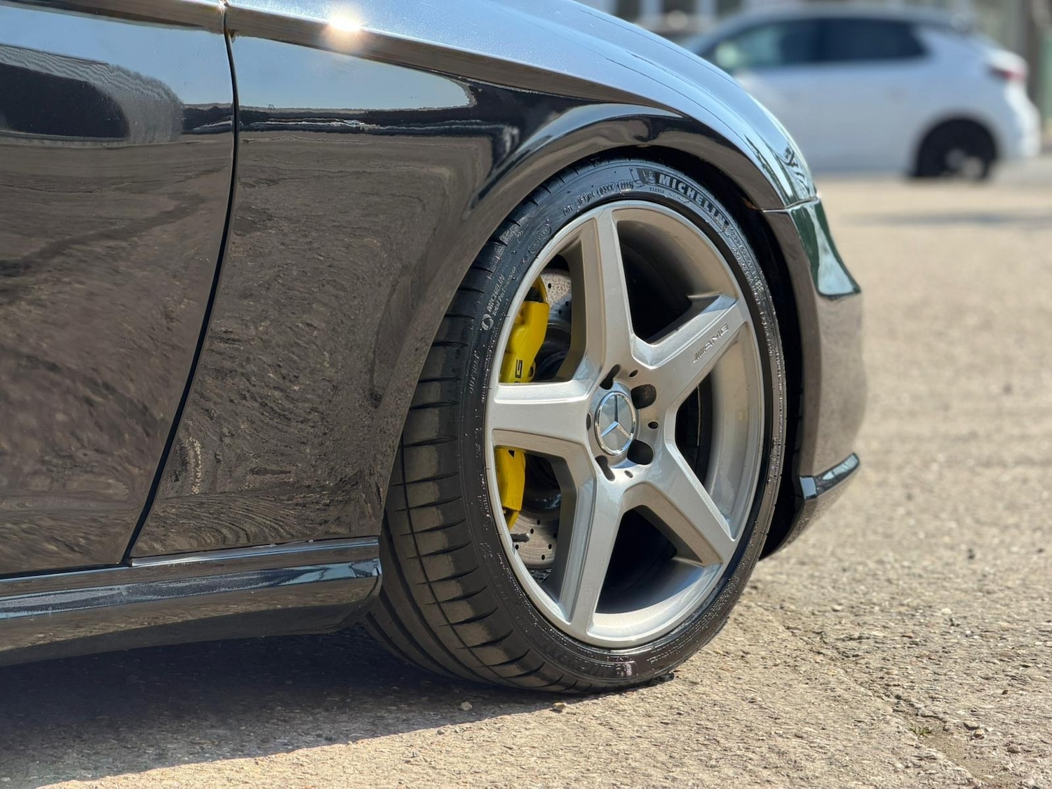 Used Mercedes-Benz CLS 2005 for sale - 77947029: Photo 12