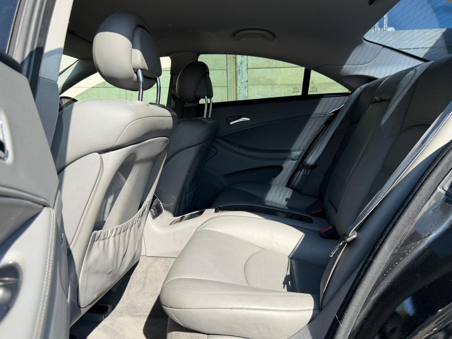 Used Mercedes-Benz CLS 2005 for sale - 77947029: Photo 15