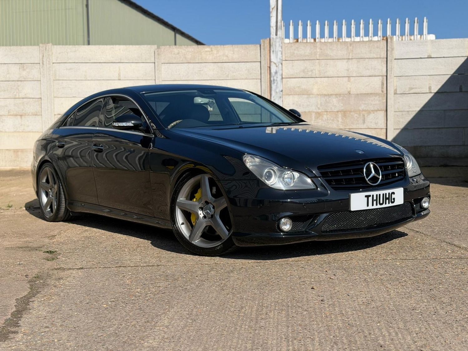 Used Mercedes-Benz CLS 2005 for sale - 77947029: Photo 4