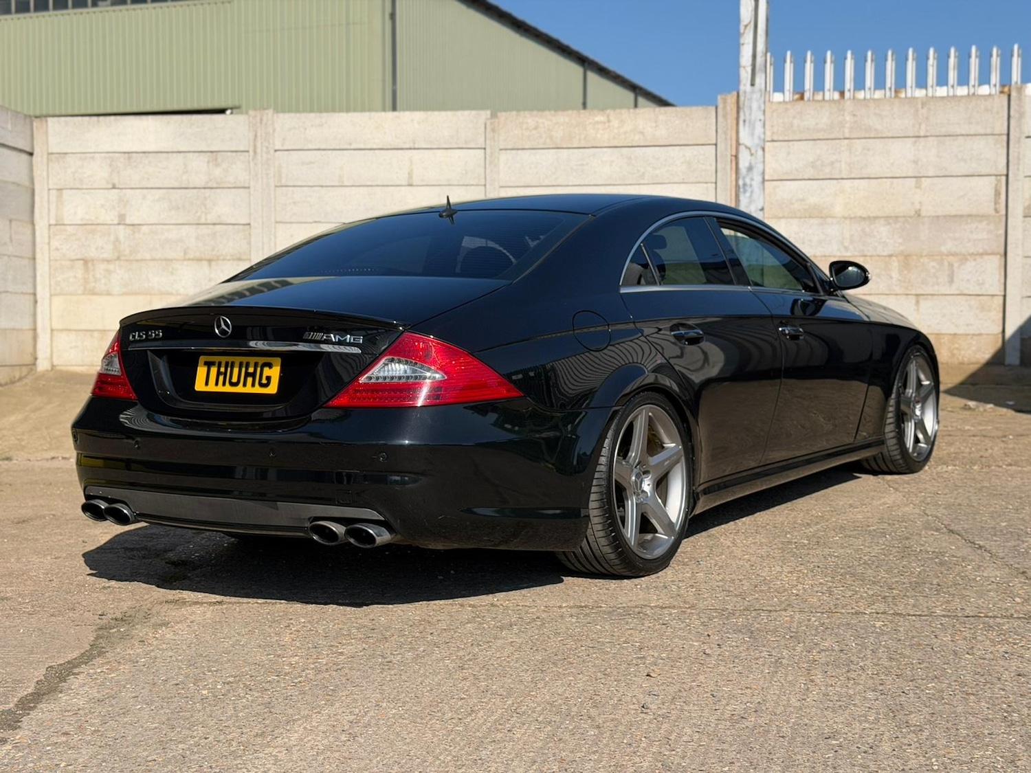 Used Mercedes-Benz CLS 2005 for sale - 77947029: Photo 9