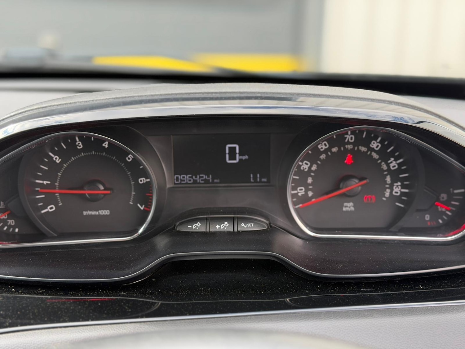 Used Peugeot 208 2013 for sale - 78149735: Photo 14