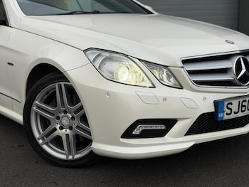 Used Mercedes-Benz E-Class 2010 for sale - 76143922: Photo 3