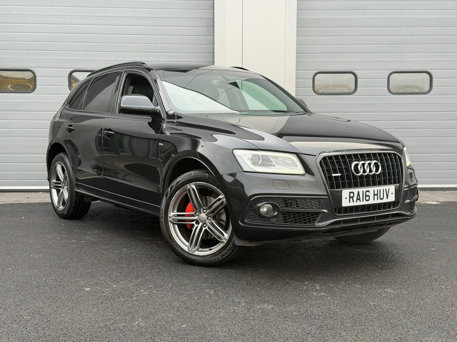 Used Audi Q5 2016 for sale - 76565530: Photo 2