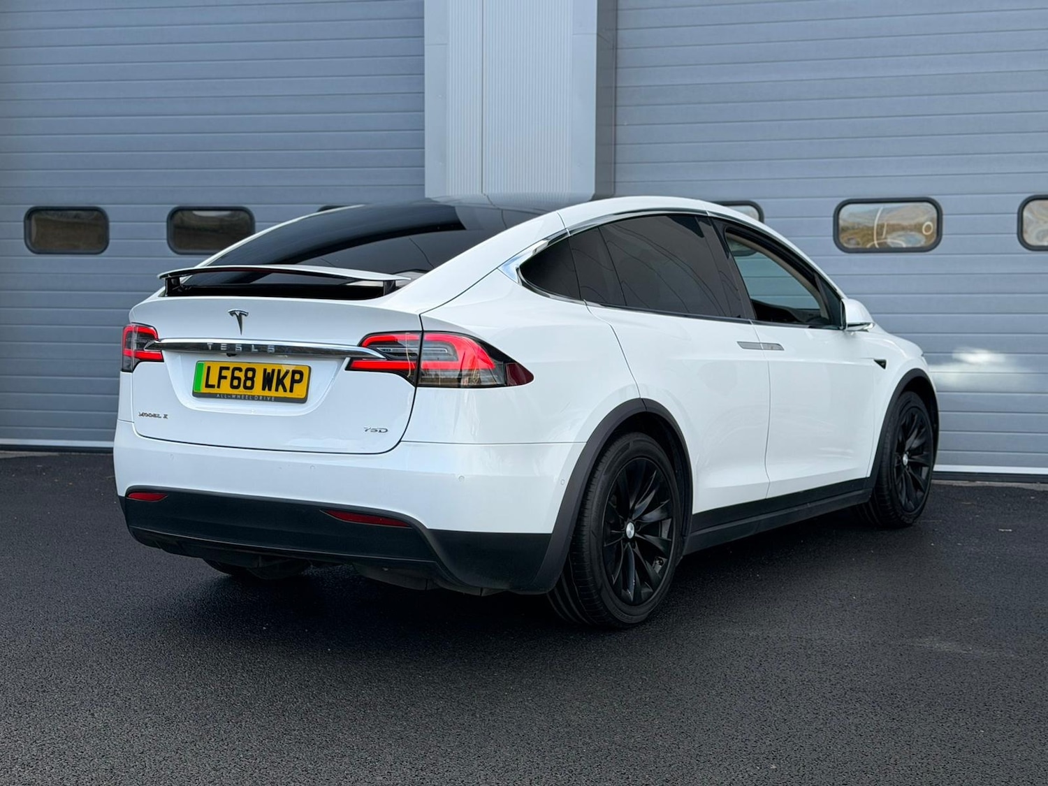 Used Tesla Model X 2018 for sale - 76565698: Photo 7