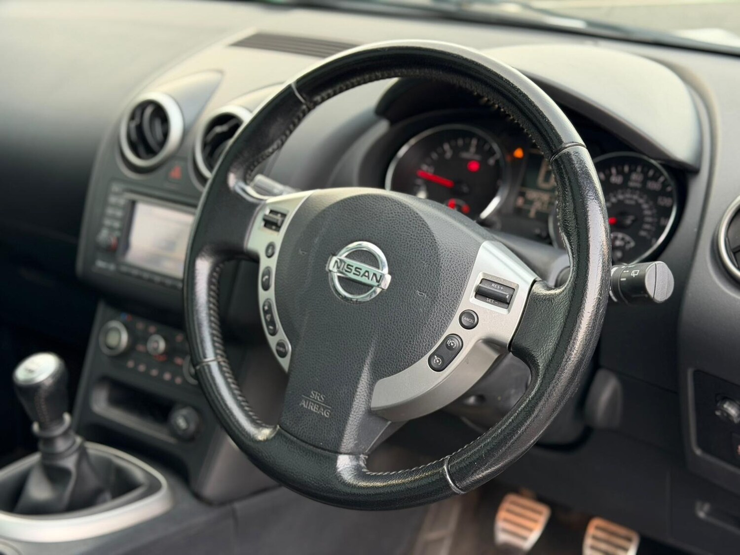 Used Nissan Qashqai 2011 for sale - 77701391: Photo 11