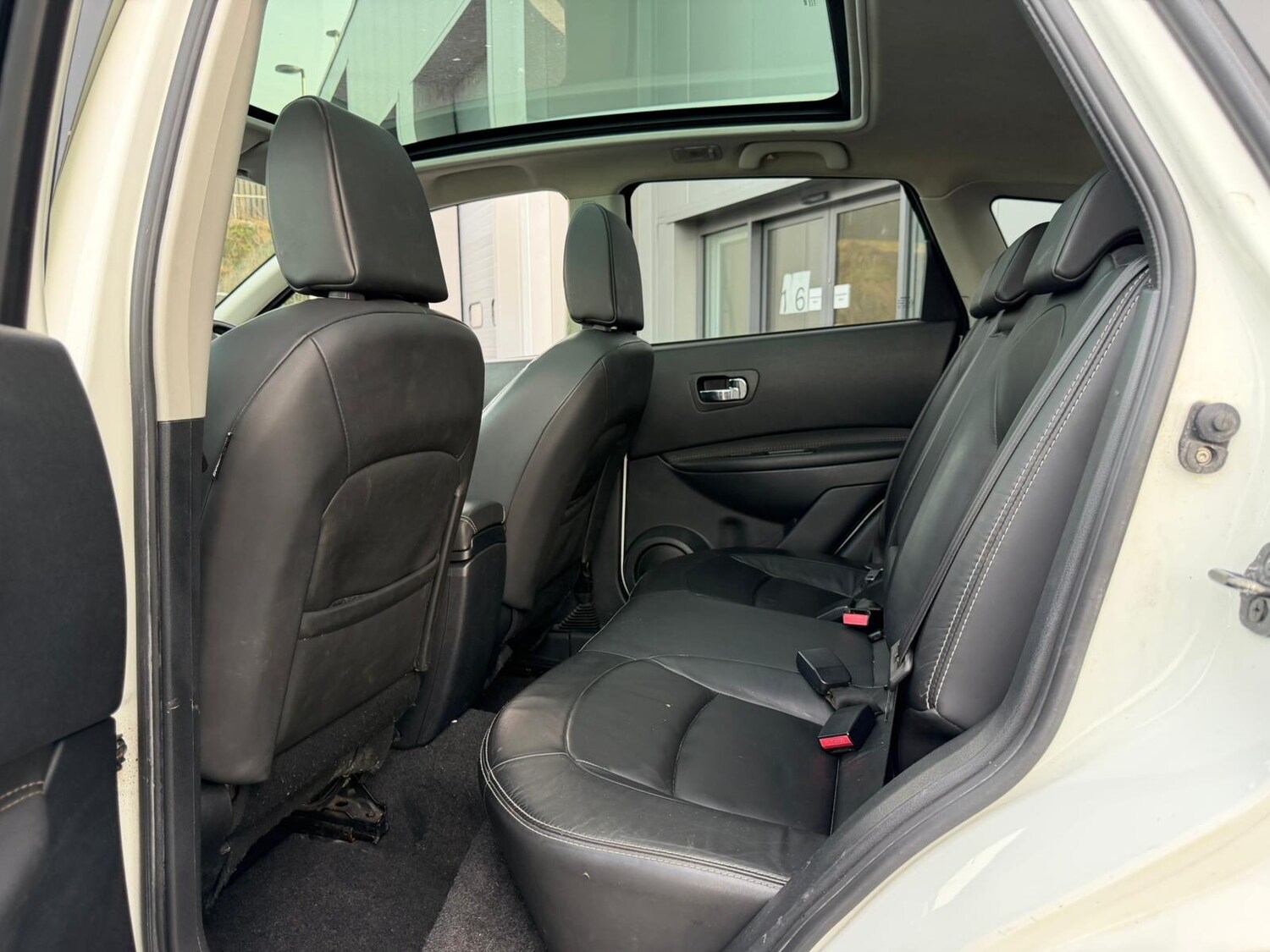 Used Nissan Qashqai 2011 for sale - 77701391: Photo 9