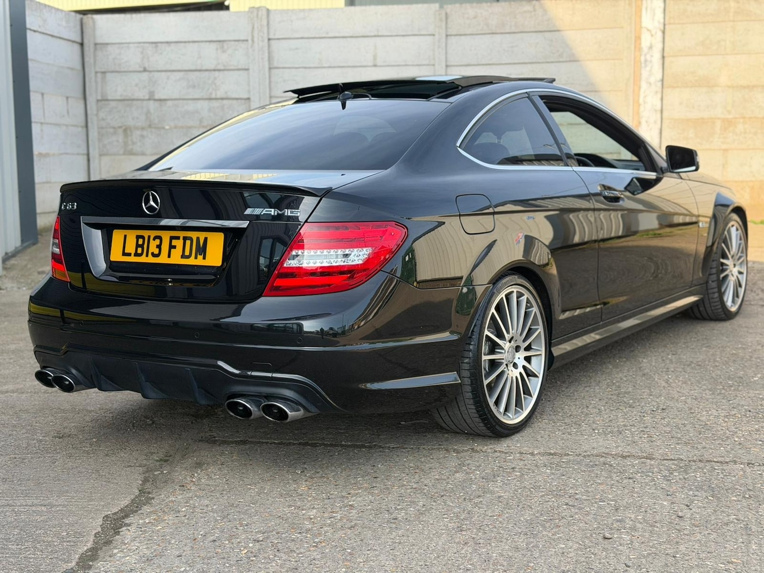 Used Mercedes-Benz C Class 2013 for sale - 77947137: Photo 10