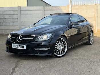 Used Mercedes-Benz C Class 2013 for sale - 77947137: Photo