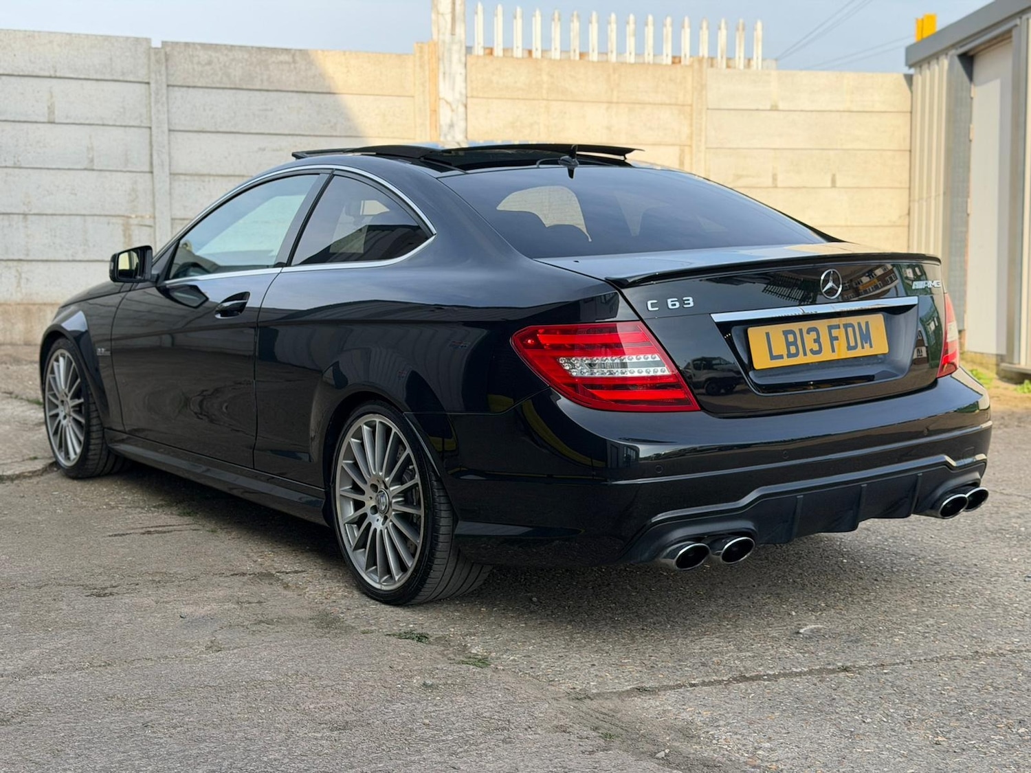 Used Mercedes-Benz C Class 2013 for sale - 77947137: Photo 9