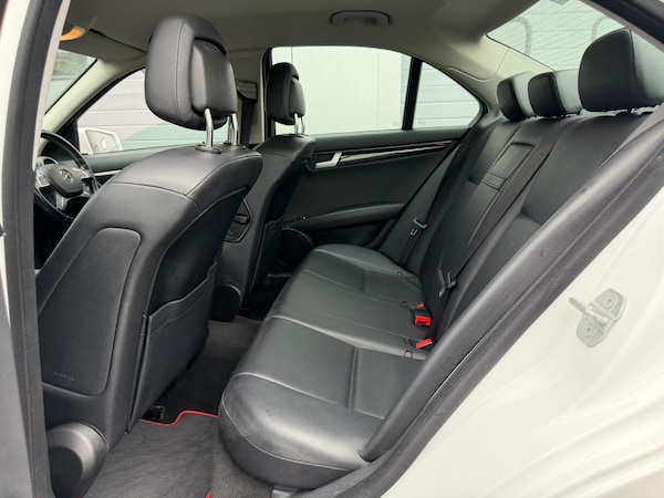 Used Mercedes-Benz C-Class 2012 for sale - 76233867: Photo 8