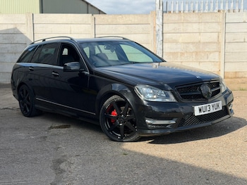 Used Mercedes-Benz C Class 2013 for sale - 76894494: Photo