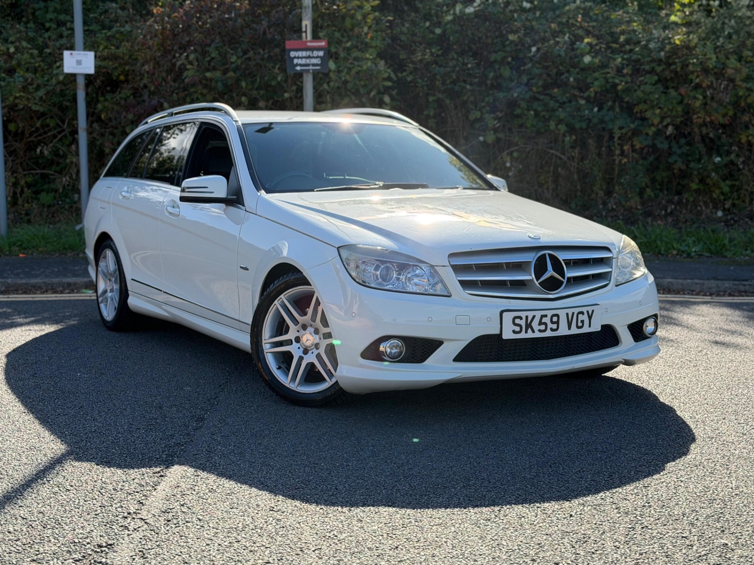 Used Mercedes-Benz C-Class 2009 for sale - 76063940: Photo 2