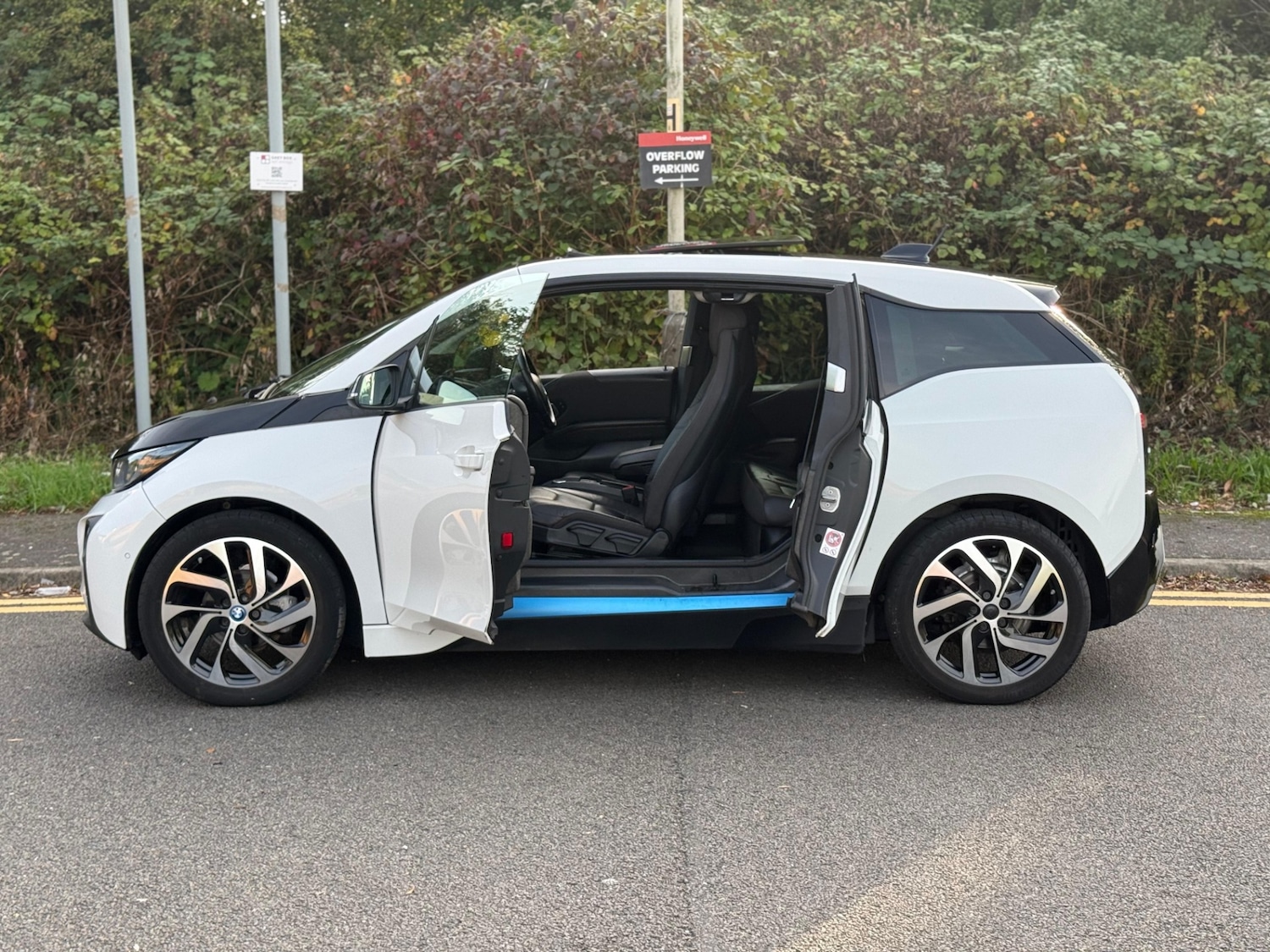 Used BMW i3 2015 for sale - 75968486: Photo 9