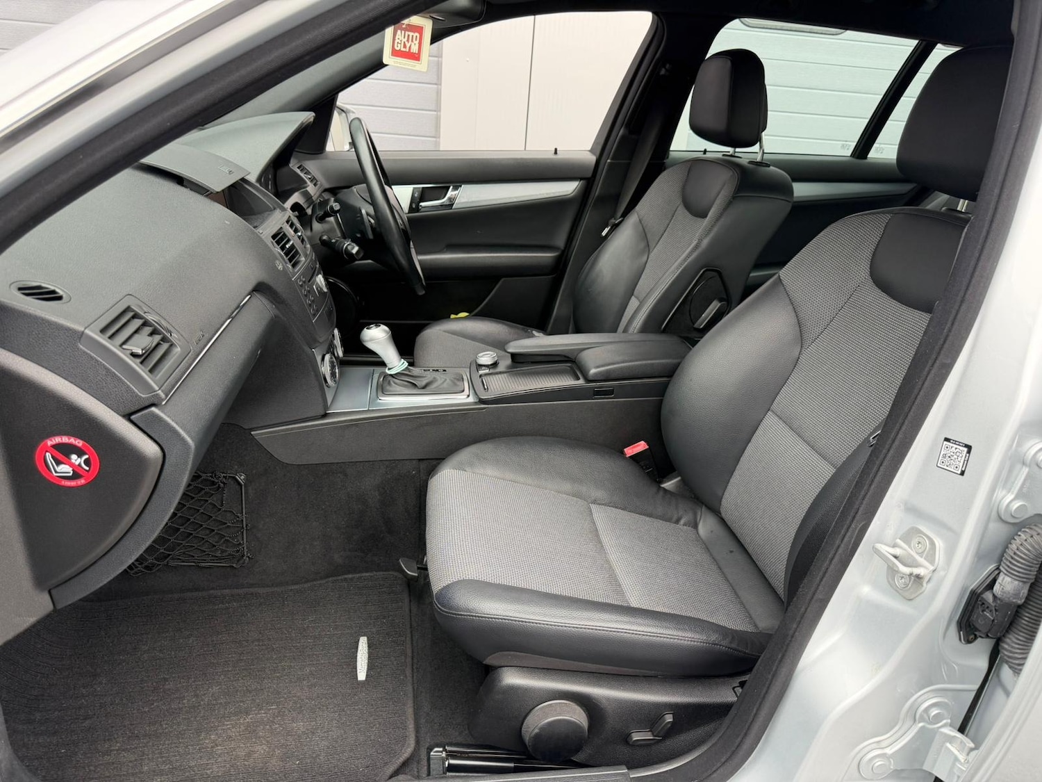 Used Mercedes-Benz C Class 2011 for sale - 76300685: Photo 6
