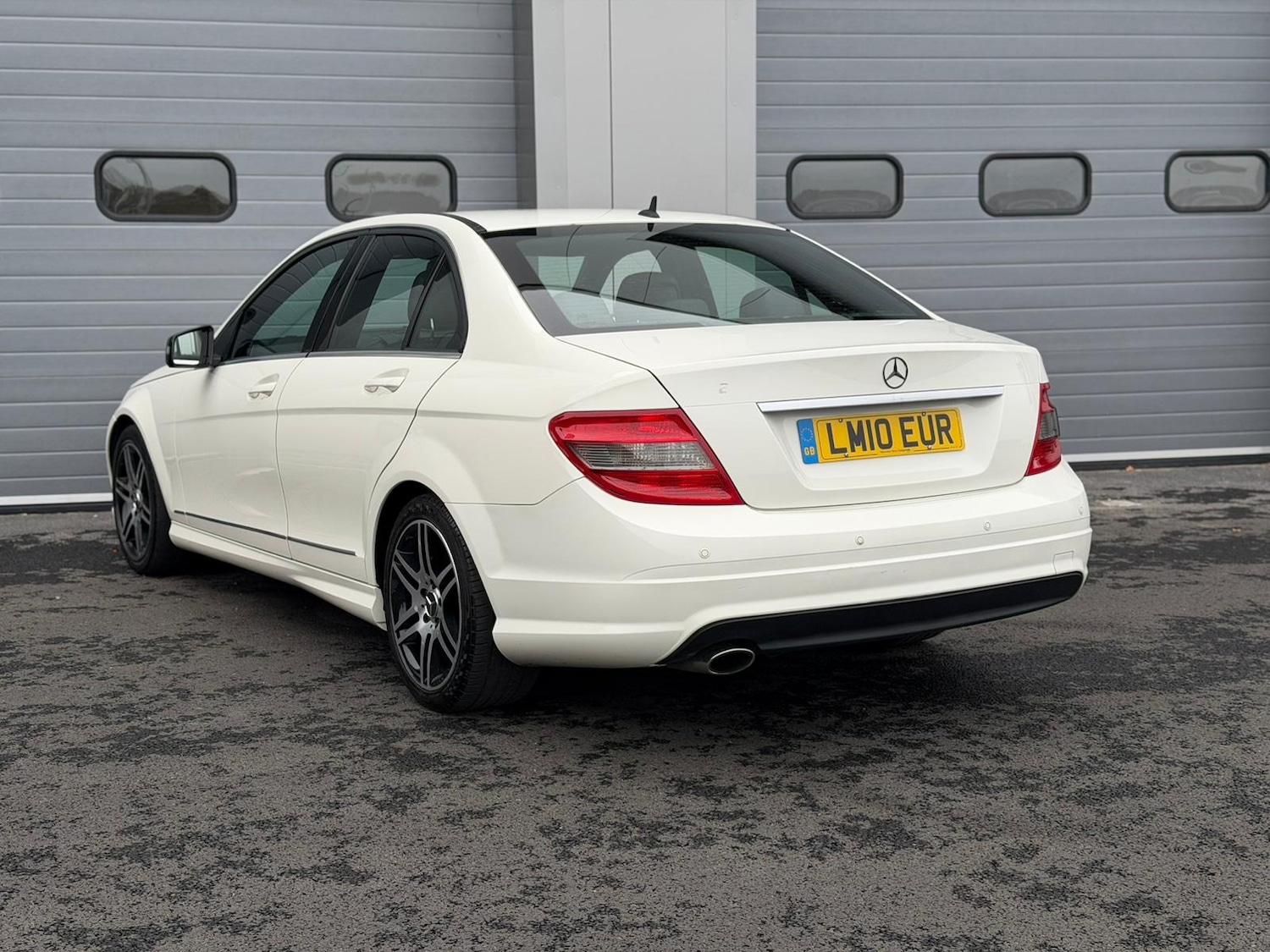 Used Mercedes-Benz C Class 2010 for sale - 76302516: Photo 5
